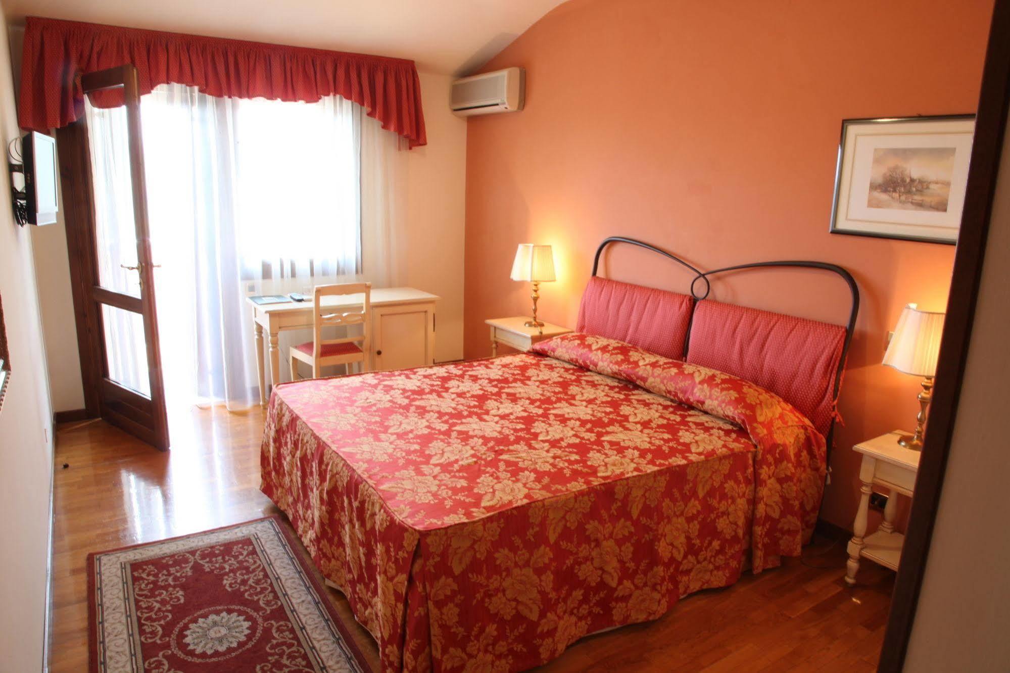Ristorante La Rosina Hotel 3*